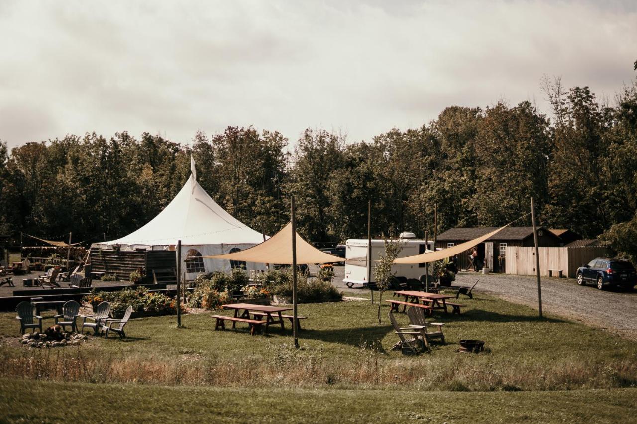 فندق Firelight Camps إيثاكا المظهر الخارجي الصورة
