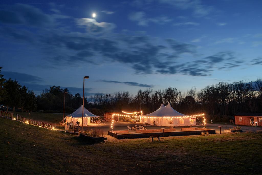فندق Firelight Camps إيثاكا المظهر الخارجي الصورة